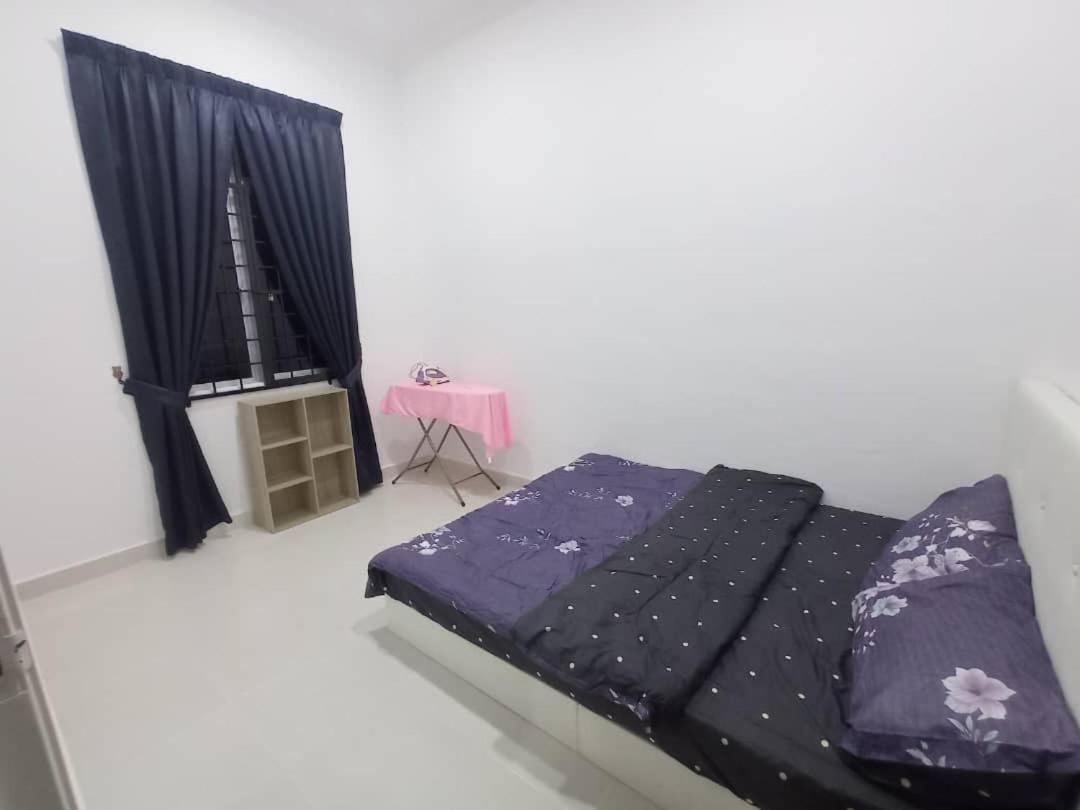 Bb D'Velodrom Homestay Dungun Exteriör bild