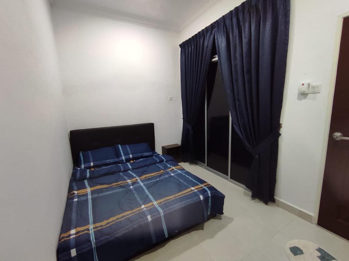 Bb D'Velodrom Homestay Dungun Exteriör bild